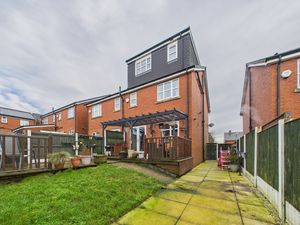 Photo 23- click for photo gallery